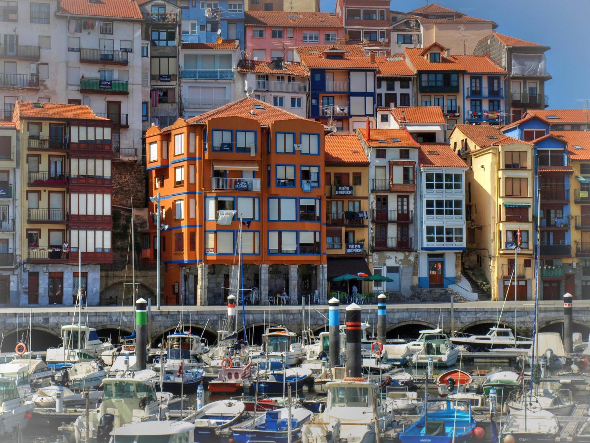 Patxiren Etxea Apartment Bermeo Bagian luar foto